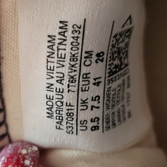 Converse women's shoes - Picture 2 of 2
